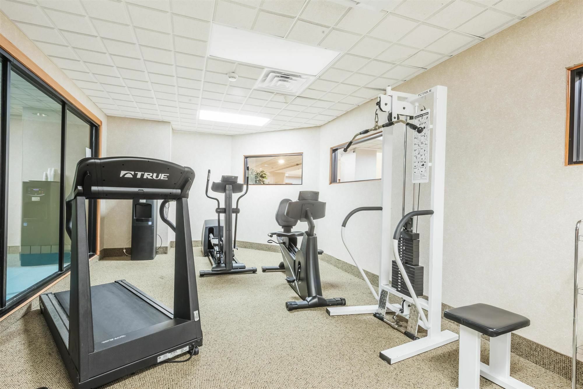 Wingate By Wyndham Indianapolis Airport Plainfield Hotel Exterior photo